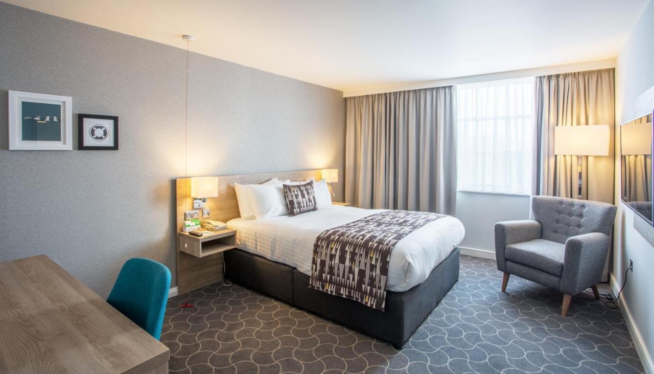 Holiday Inn Ellesmere Port/Cheshire Oaks By Ihg Ngoại thất bức ảnh