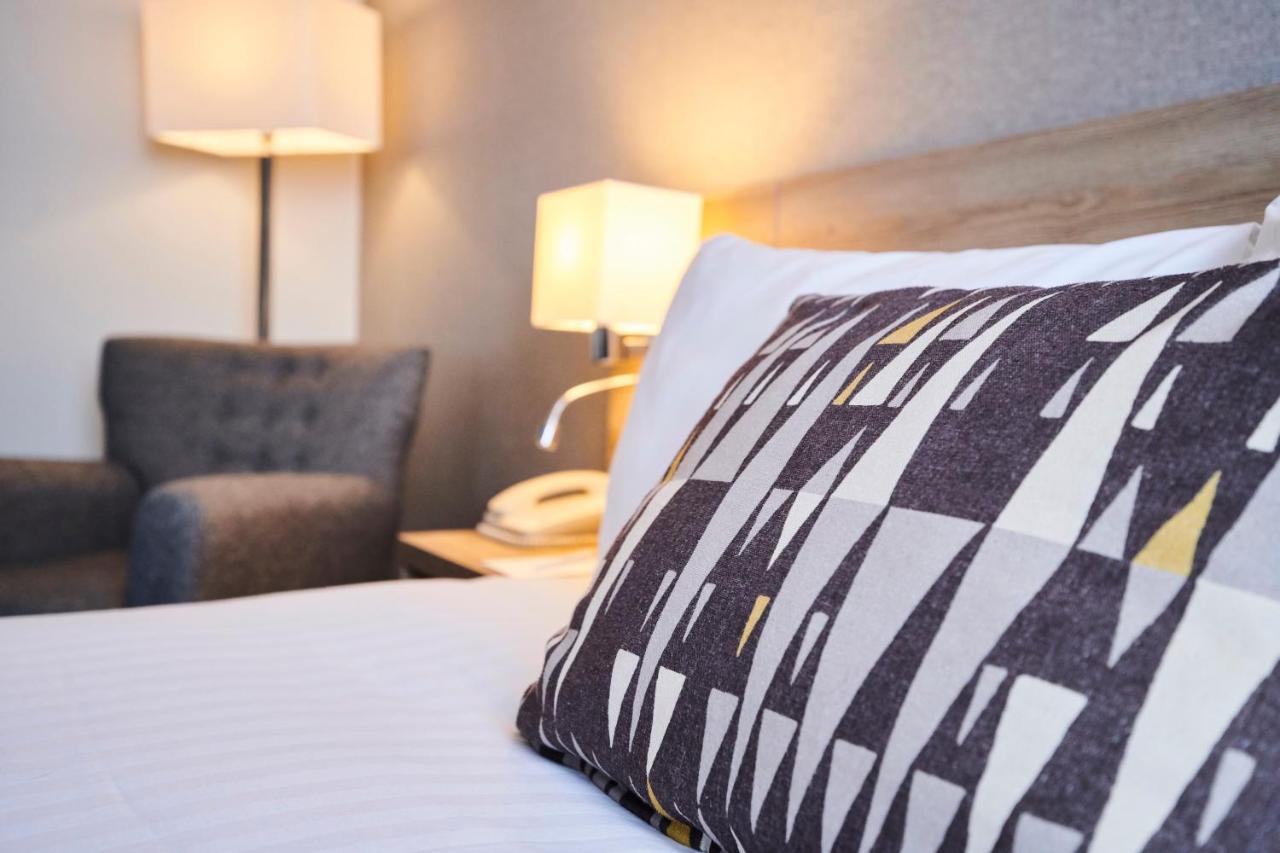 Holiday Inn Ellesmere Port/Cheshire Oaks By Ihg Ngoại thất bức ảnh