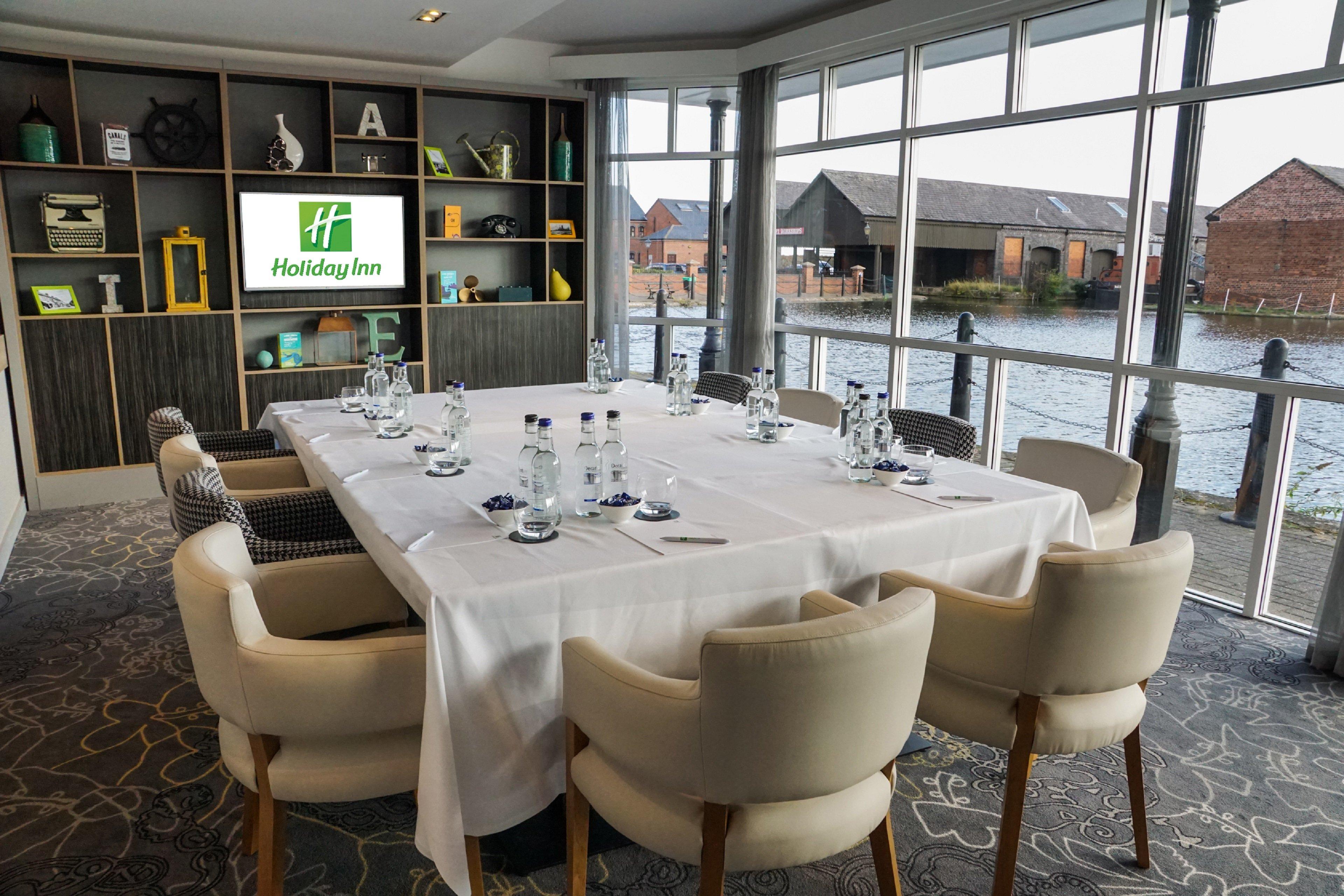 Holiday Inn Ellesmere Port/Cheshire Oaks By Ihg Ngoại thất bức ảnh