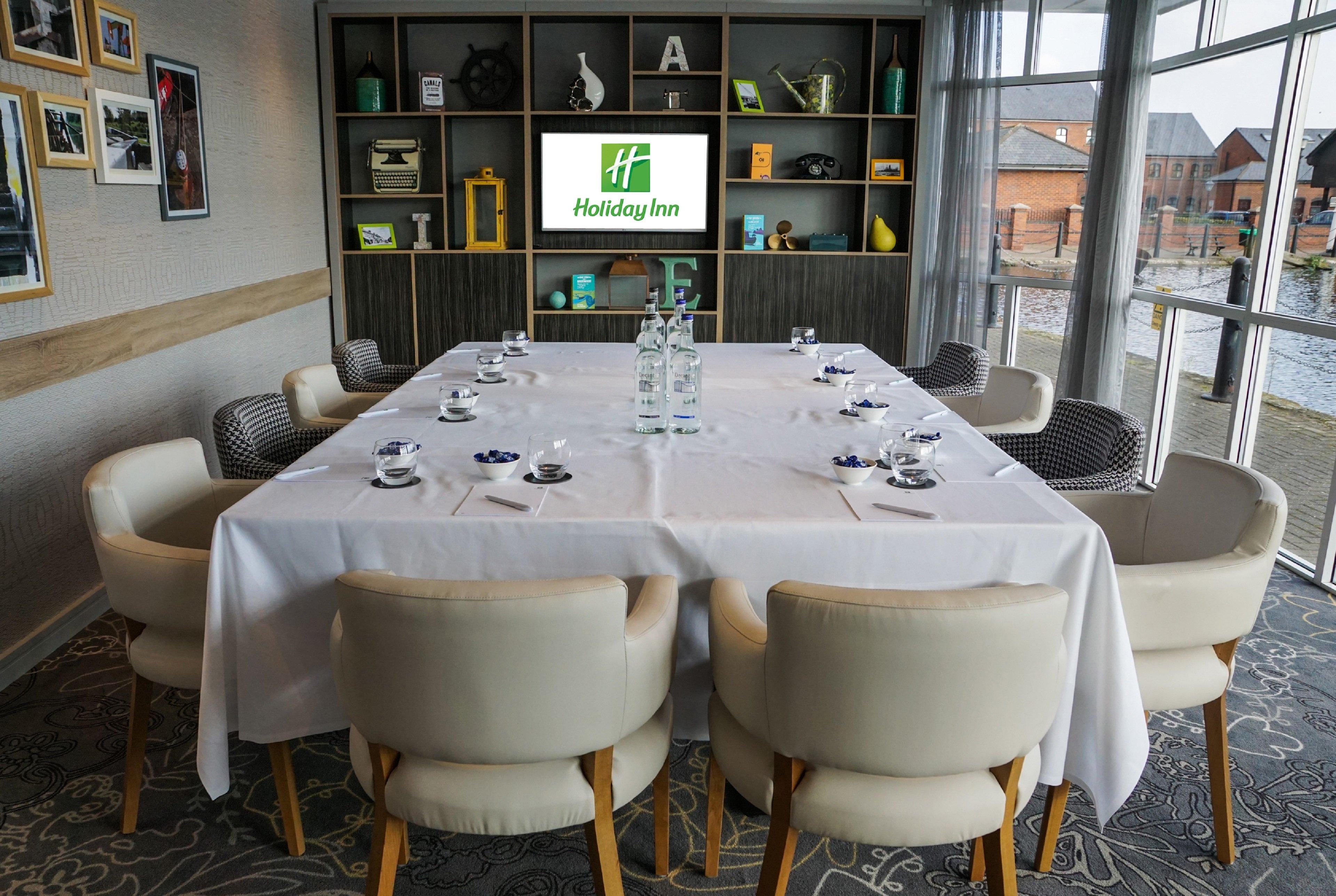 Holiday Inn Ellesmere Port/Cheshire Oaks By Ihg Ngoại thất bức ảnh