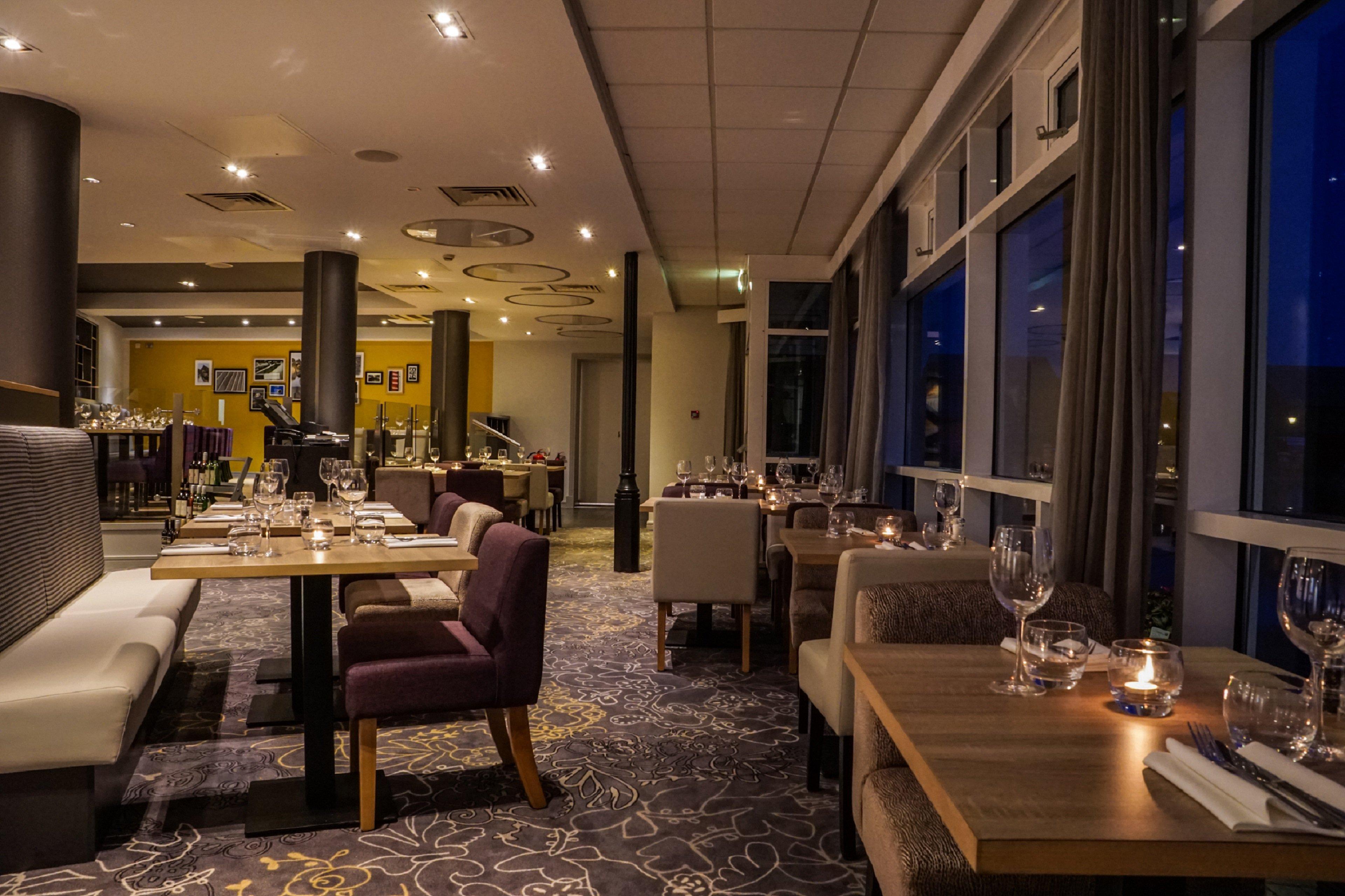 Holiday Inn Ellesmere Port/Cheshire Oaks By Ihg Ngoại thất bức ảnh