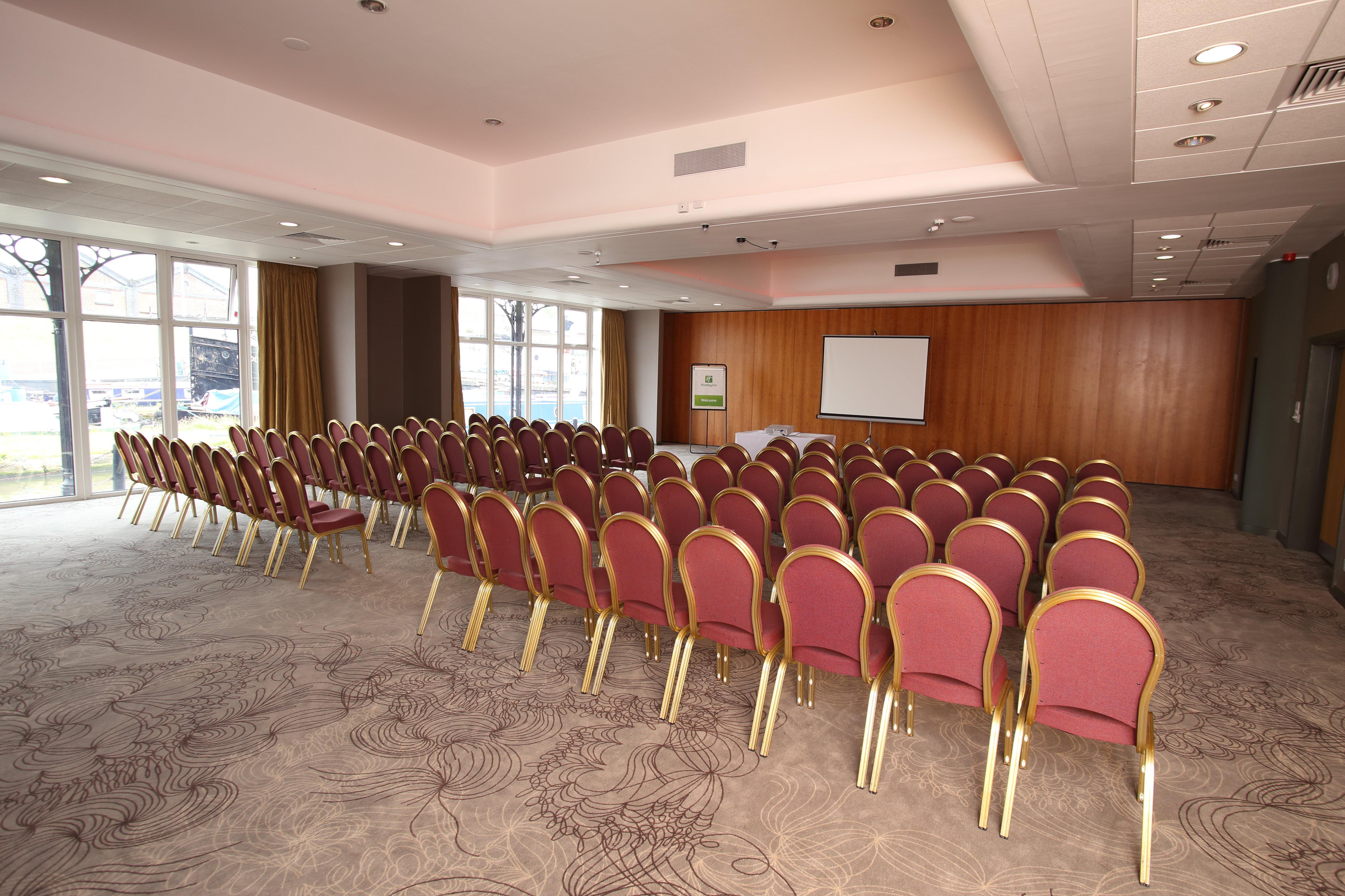 Holiday Inn Ellesmere Port/Cheshire Oaks By Ihg Ngoại thất bức ảnh